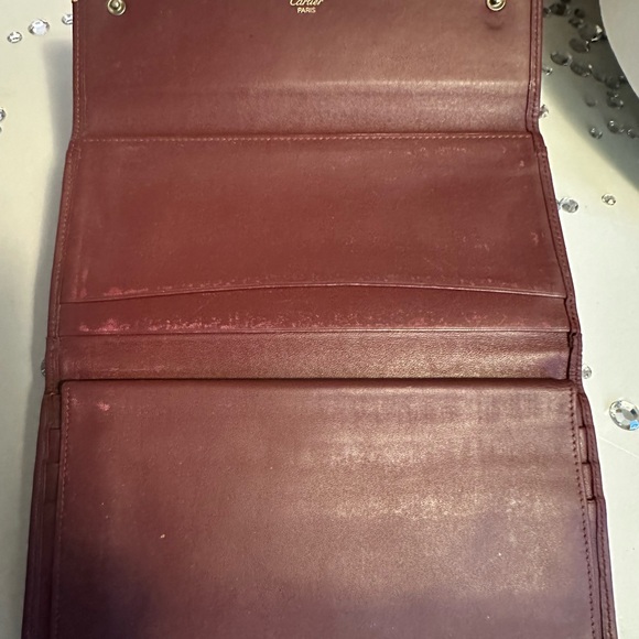 Cartier long wallet in great condition. Great red color with snap lock. - Picture 3 of 6